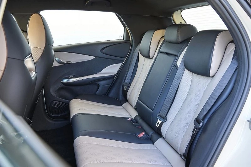 BYD-Dolphin-backseats-1200x800 BYD-Dolphin-backseats-1200x800