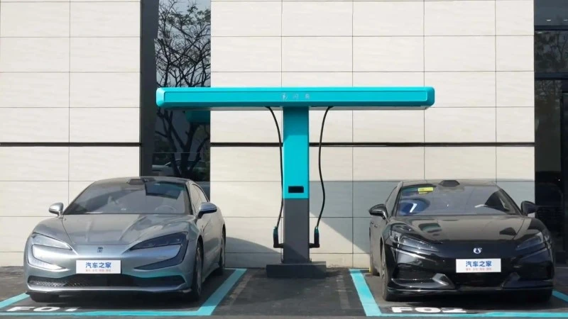 byd-flash-charger