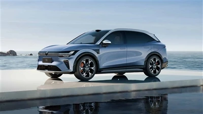 2026 Zeekr 7X EV SUV Launches With 900V Fast Charging, Luxury Tech