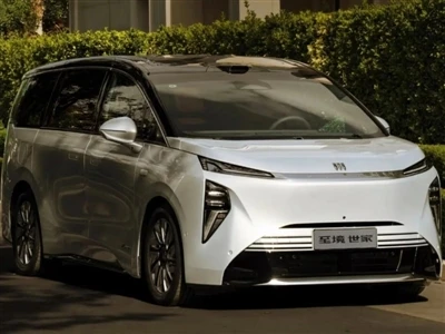 Buick GL8 Encasa Electric MPV With 646 Hp Launched in China For 70,425 USD