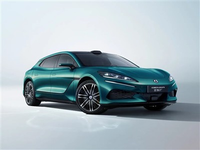 Denza Z9GT Brings BYD Flash Charging To Europe