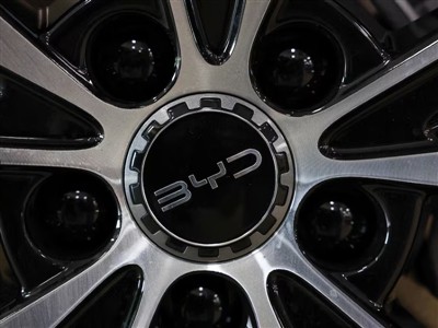 China's BYD, JD.com Sign Agreement On EV Fast-charging Stations