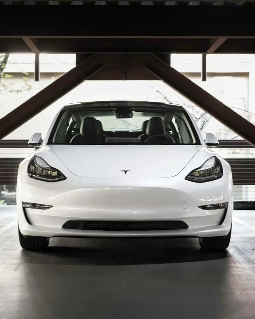 360-000-mile-tesla 2