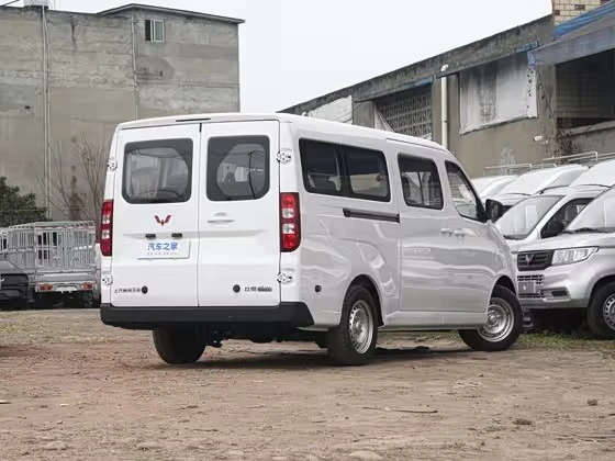 Wuling Yangguang 330km Range,wuling Yangguang 440km Range,wuling Yangguang 440km Comfort,wuling Yangguang 2026,wuling Yangguang 440km Van price